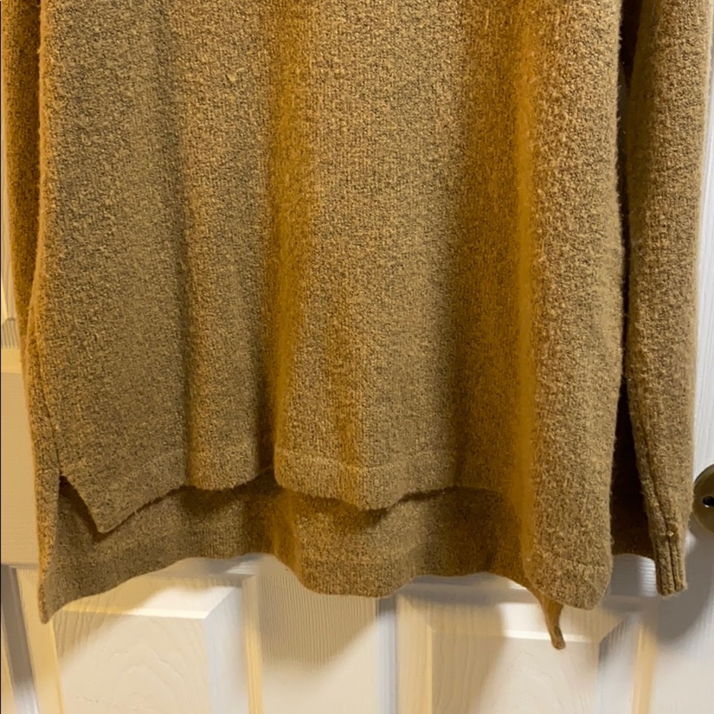 winter sweater - Picture 3 of 3